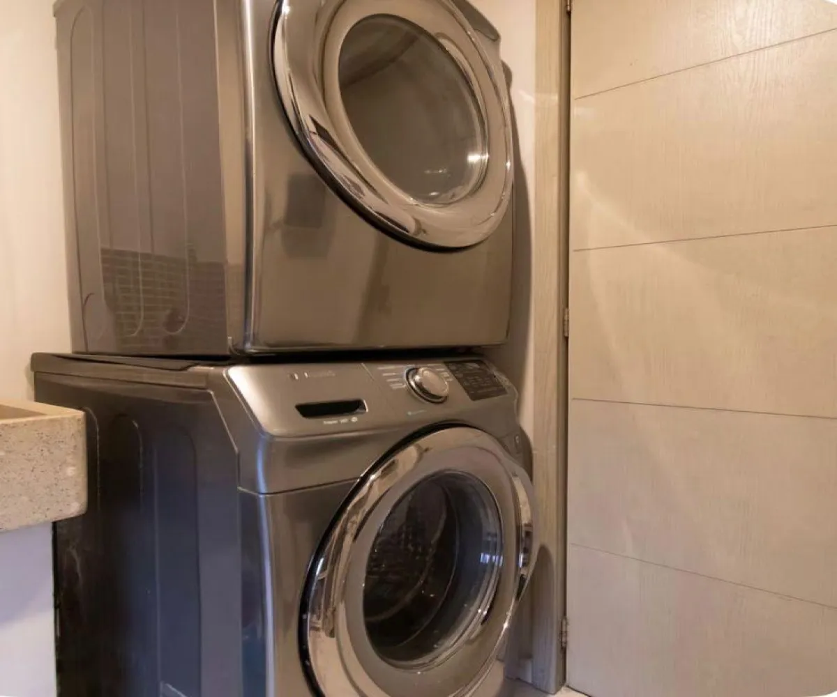 Departamento En Renta,Obrera,Avenida Chapultepec Sur 480, Guadalajara, Jalisco 44140, 3 Habitaciones,2 Baños,Avenida Chapultepec Sur,1,pGx3cQ7