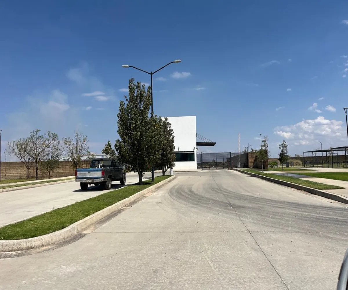 Terreno En Venta,Nextipac,Carretera la Venta-Nextipac 100 35, Zapopan, Jalisco,Carretera la Venta-Nextipac,pQHMk9U