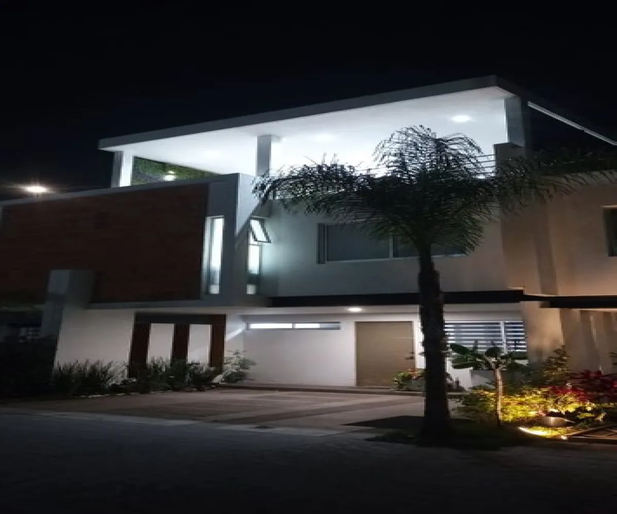 Casa En Venta,Huentitán El Alto,Calle Paseo del Zoológico 536, Guadalajara, Jalisco 44395, 3 Habitaciones,3 Baños,Calle Paseo del Zoológico,3,pxt6SIY