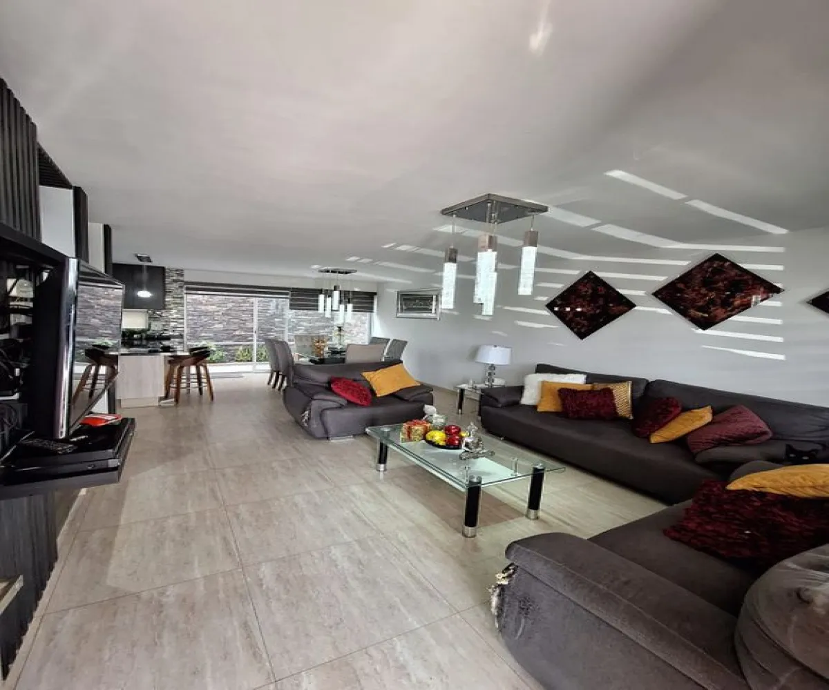 Casa En Venta,Huentitán El Alto,Calle Paseo del Zoológico 536, Guadalajara, Jalisco 44395, 3 Habitaciones,3 Baños,Calle Paseo del Zoológico,3,pxt6SIY