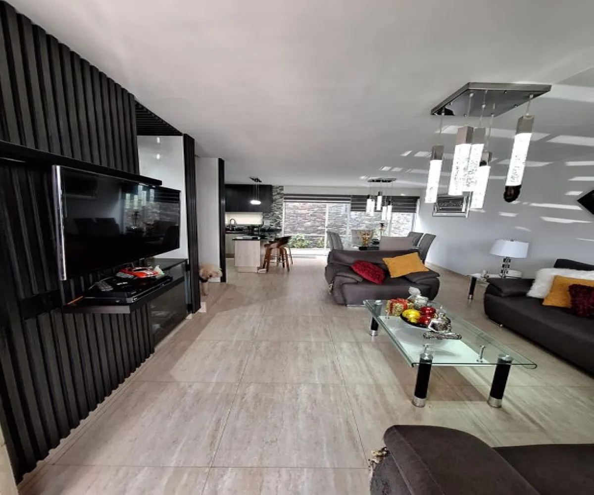 Casa En Venta,Huentitán El Alto,Calle Paseo del Zoológico 536, Guadalajara, Jalisco 44395, 3 Habitaciones,3 Baños,Calle Paseo del Zoológico,3,pxt6SIY