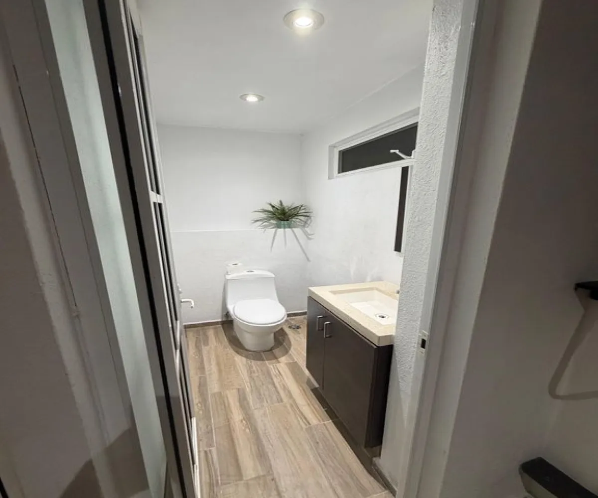 Casa En Venta,Huentitán El Alto,Calle Paseo del Zoológico 536, Guadalajara, Jalisco 44395, 3 Habitaciones,3 Baños,Calle Paseo del Zoológico,3,pxt6SIY