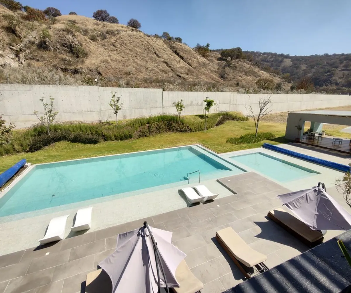 Casa En Venta,Fracc. El Edén,Boulevard Bosques de Santa Anita 2377 C5 #18, Tlajomulco de Zúñiga, Jalisco 45645, 3 Habitaciones,2 Baños,Boulevard Bosques de Santa Anita,3,pd0WgQC