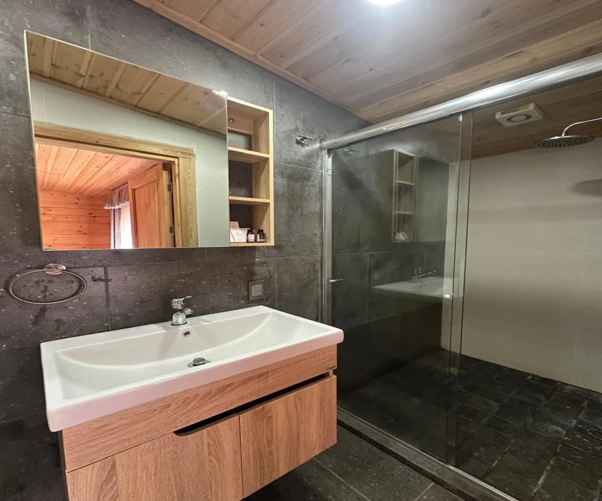 Casa En Venta,Mazamitla,Av. Conalep 200, Mazamitla, Jalisco 49500, 4 Habitaciones,4 Baños,Cabañas Santa Barbara,Av. Conalep,2,723310