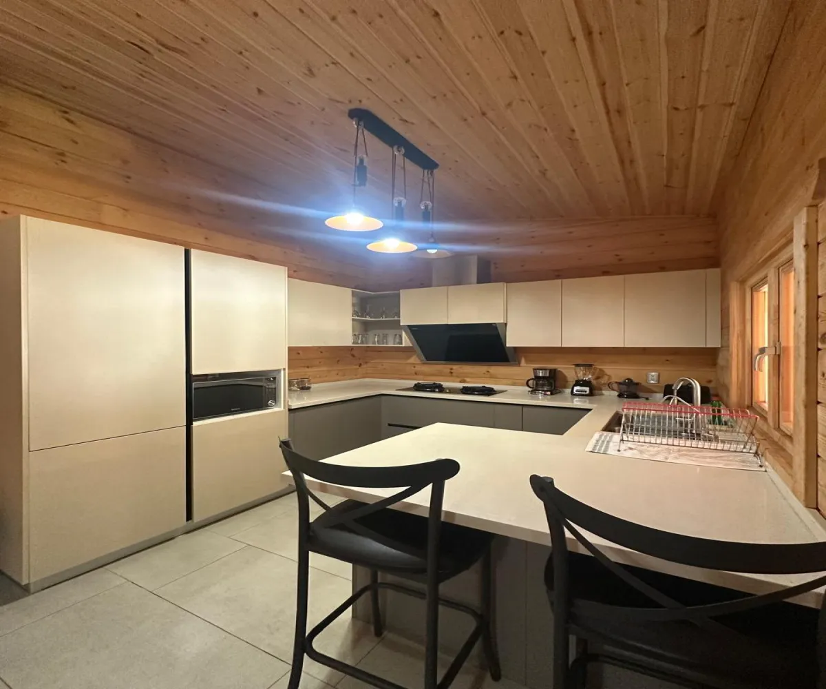 Casa En Venta,Mazamitla,Av. Conalep 200, Mazamitla, Jalisco 49500, 4 Habitaciones,4 Baños,Cabañas Santa Barbara,Av. Conalep,2,723310