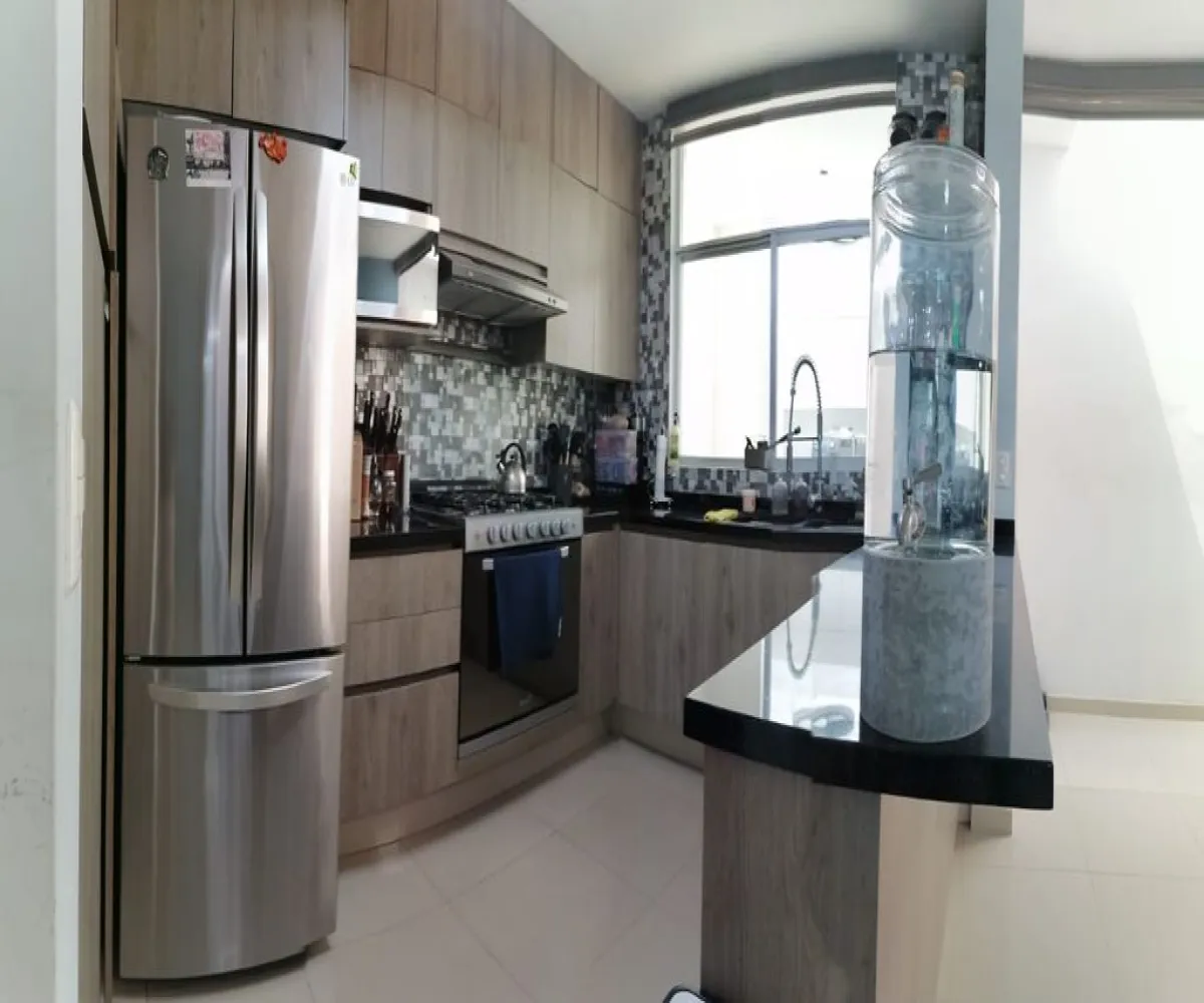 Casa En Venta,Natura Bosque Residencial,Avenida Paseo del Bosque 3428 8, Zapopan, Jalisco 45066, 5 Habitaciones,4 Baños,Avenida Paseo del Bosque,1,p82EVSa