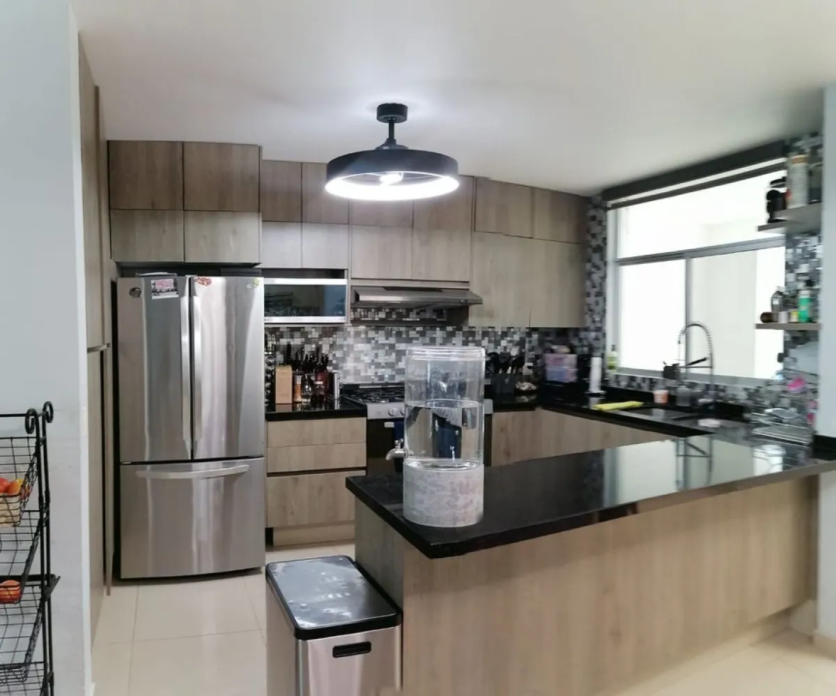 Casa En Venta,Natura Bosque Residencial,Avenida Paseo del Bosque 3428 8, Zapopan, Jalisco 45066, 5 Habitaciones,4 Baños,Avenida Paseo del Bosque,1,p82EVSa