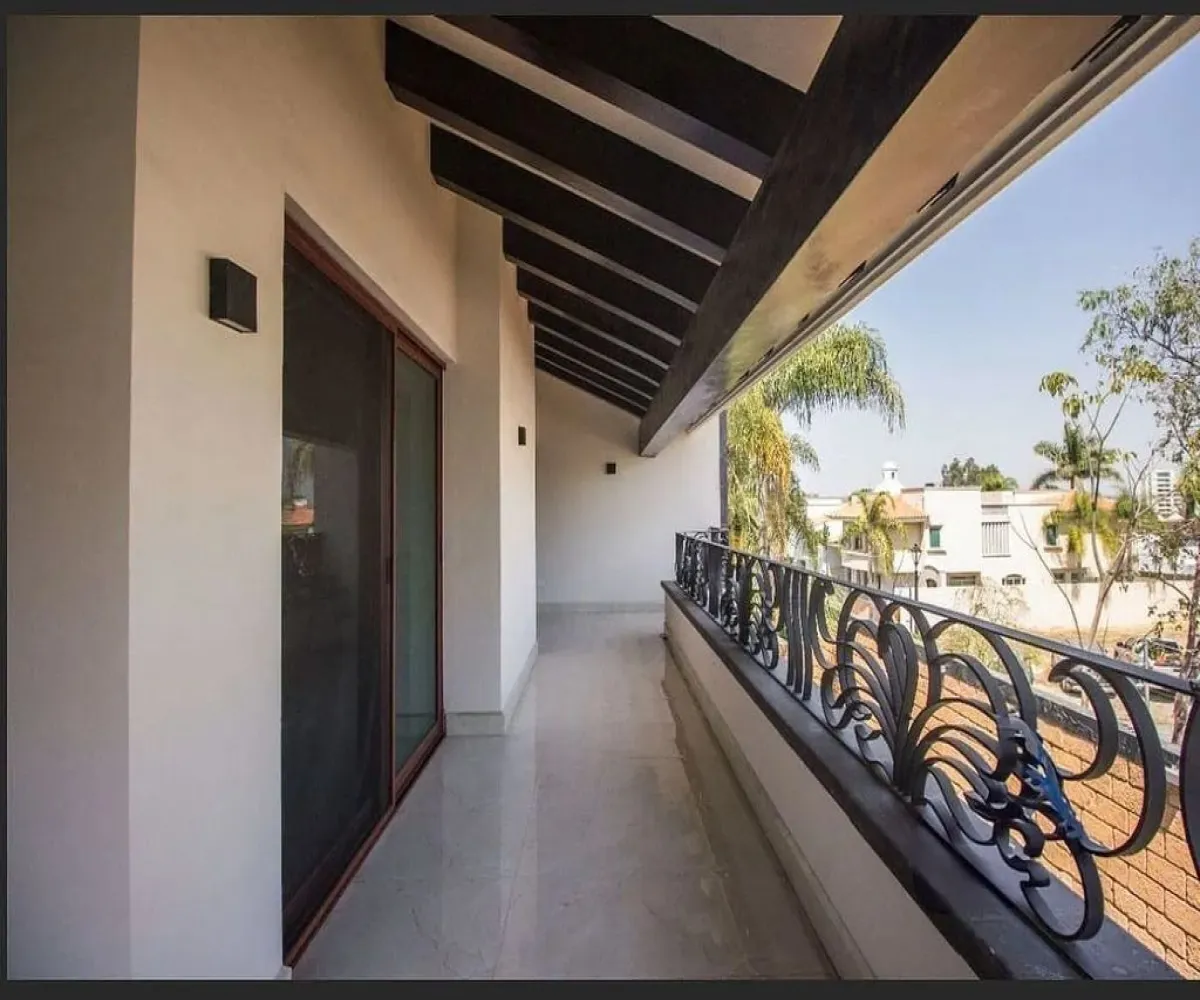 Casa En Renta,Puerta de Hierro,Boulevard Puerta de Hierro 5624, Zapopan, Jalisco 45116, 4 Habitaciones,5 Baños,Boulevard Puerta de Hierro,1,pgkZAGi