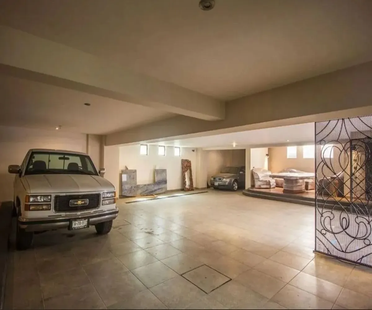 Casa En Renta,Puerta de Hierro,Boulevard Puerta de Hierro 5624, Zapopan, Jalisco 45116, 4 Habitaciones,5 Baños,Boulevard Puerta de Hierro,1,pgkZAGi