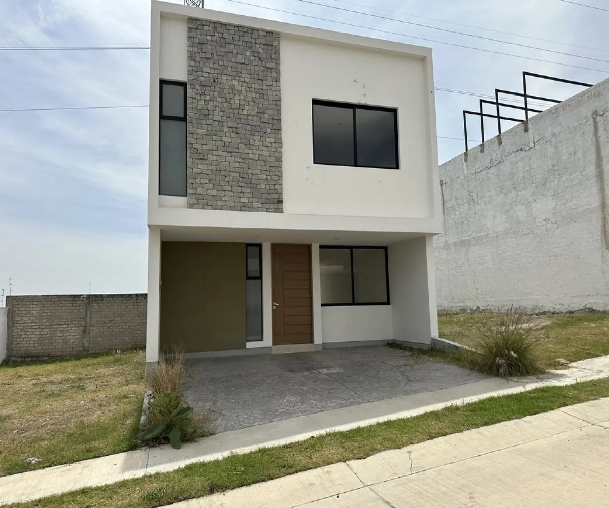 Casa En Venta,Avenida Paseo de la Cantera 200 223, Zapopan, Jalisco 45134, 3 Habitaciones,2 Baños,Avenida Paseo de la Cantera,2,pZs58iz