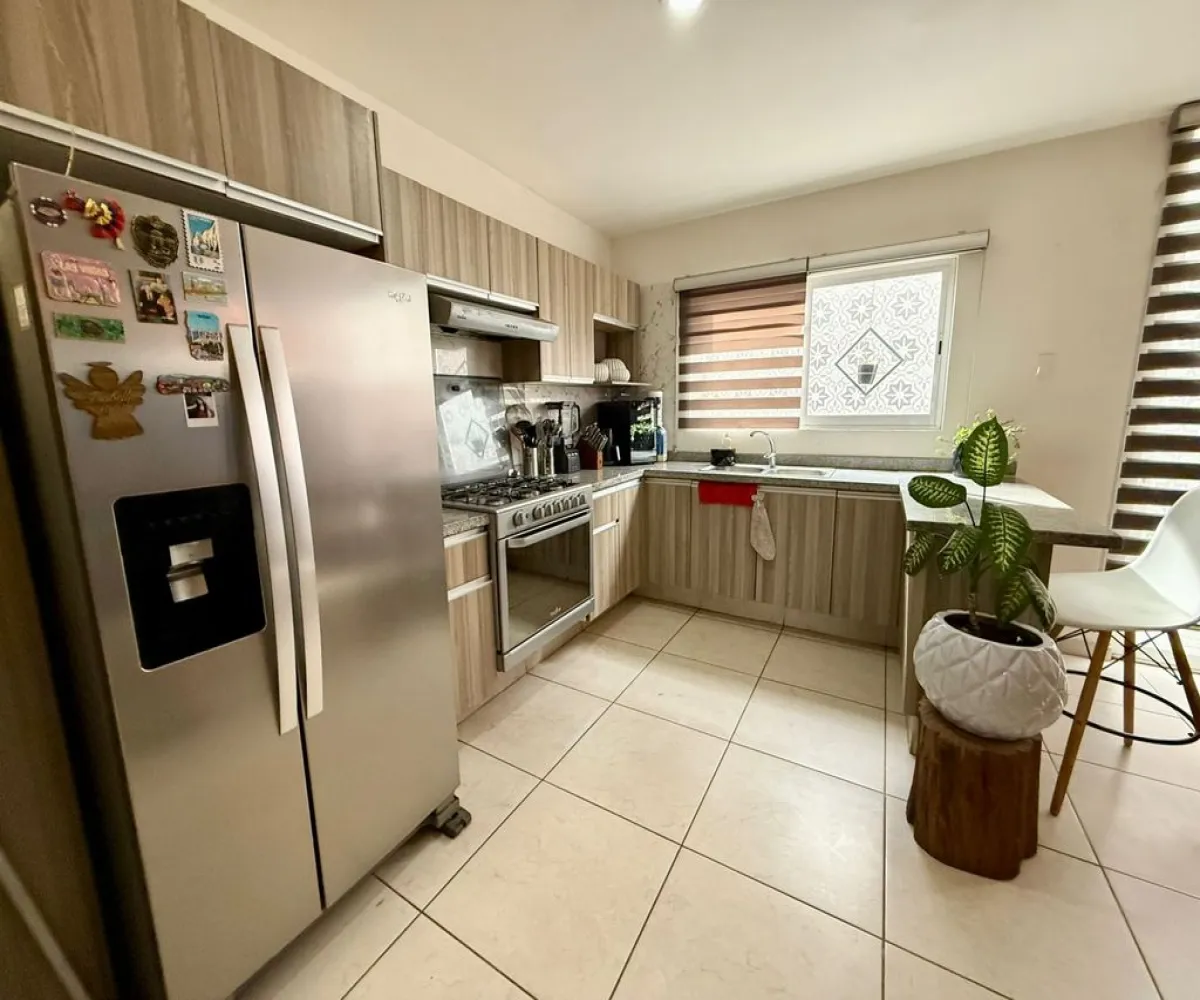 Casa En Venta,Luna Bosque,Calle Privada Bambu 1607, Zapopan, Jalisco 45066, 3 Habitaciones,2 Baños,Calle Privada Bambu,2,p65e2P3