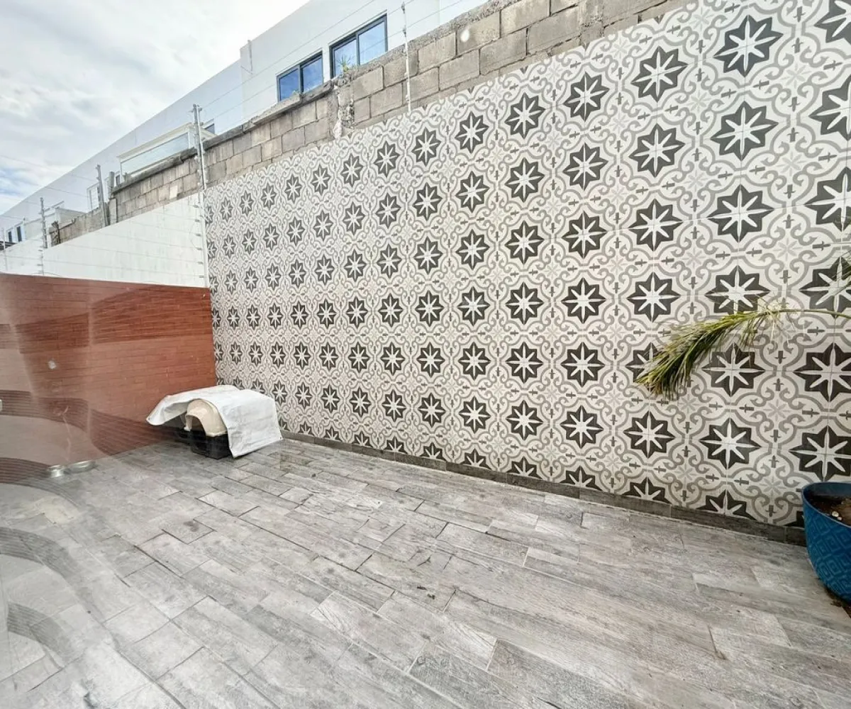 Casa En Venta,Luna Bosque,Calle Privada Bambu 1607, Zapopan, Jalisco 45066, 3 Habitaciones,2 Baños,Calle Privada Bambu,2,p65e2P3