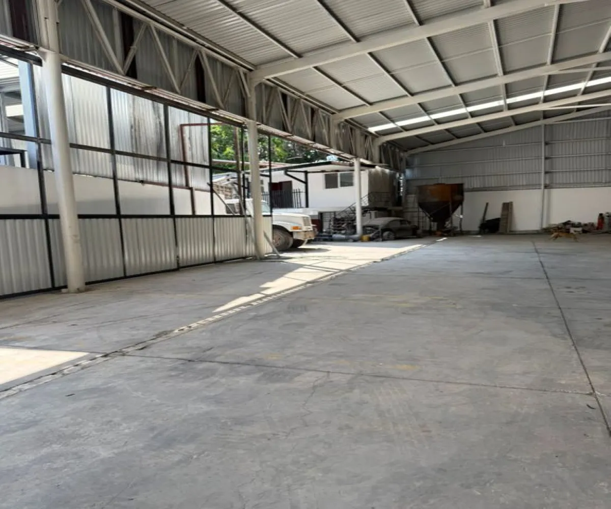 Bodega En Renta,El Briseño,Avenida las Torres S/N, Zapopan, Jalisco 45236,1 Baño,Avenida las Torres,1,pb4ZUCo