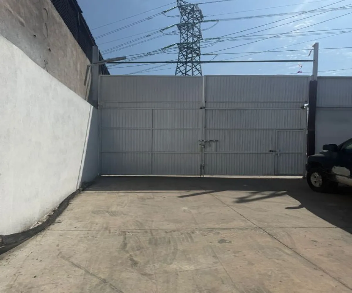 Bodega En Renta,El Briseño,Avenida las Torres S/N, Zapopan, Jalisco 45236,1 Baño,Avenida las Torres,1,pb4ZUCo