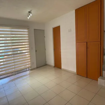 Casa En Venta,San Carlos,Calle Nicolás Bravo S/N, Guadalajara, Jalisco 44460, 2 Habitaciones,2 Baños,Calle Nicolás Bravo,2,p4iw77w