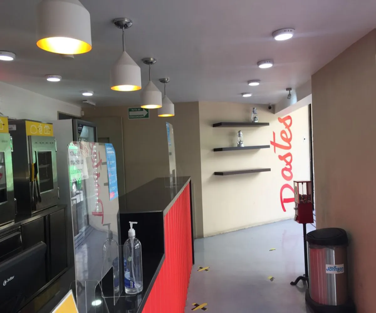 Local En Renta,Zona Centro,Calle Francisco Indalecio Madero 271, Guadalajara, Jalisco 44100,1 Baño,Calle Francisco Indalecio Madero,2,pXeV9lY