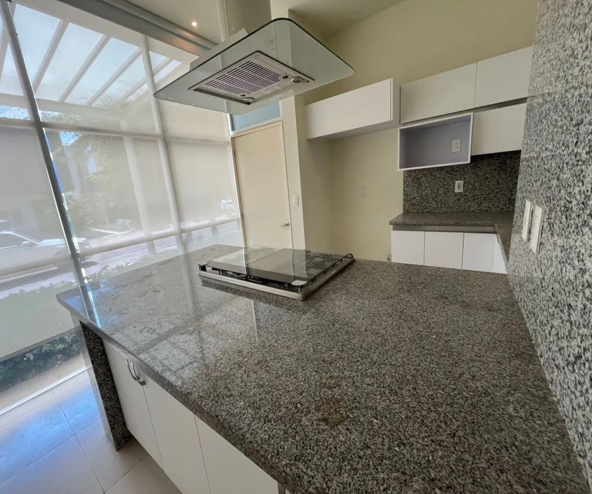 Casa En Renta,Los Gavilanes,avenida López Mateos Sur 7000 289, Tlajomulco de Zúñiga, Jalisco 45645, 3 Habitaciones,4 Baños,avenida López Mateos Sur ,1,pYVFyUj