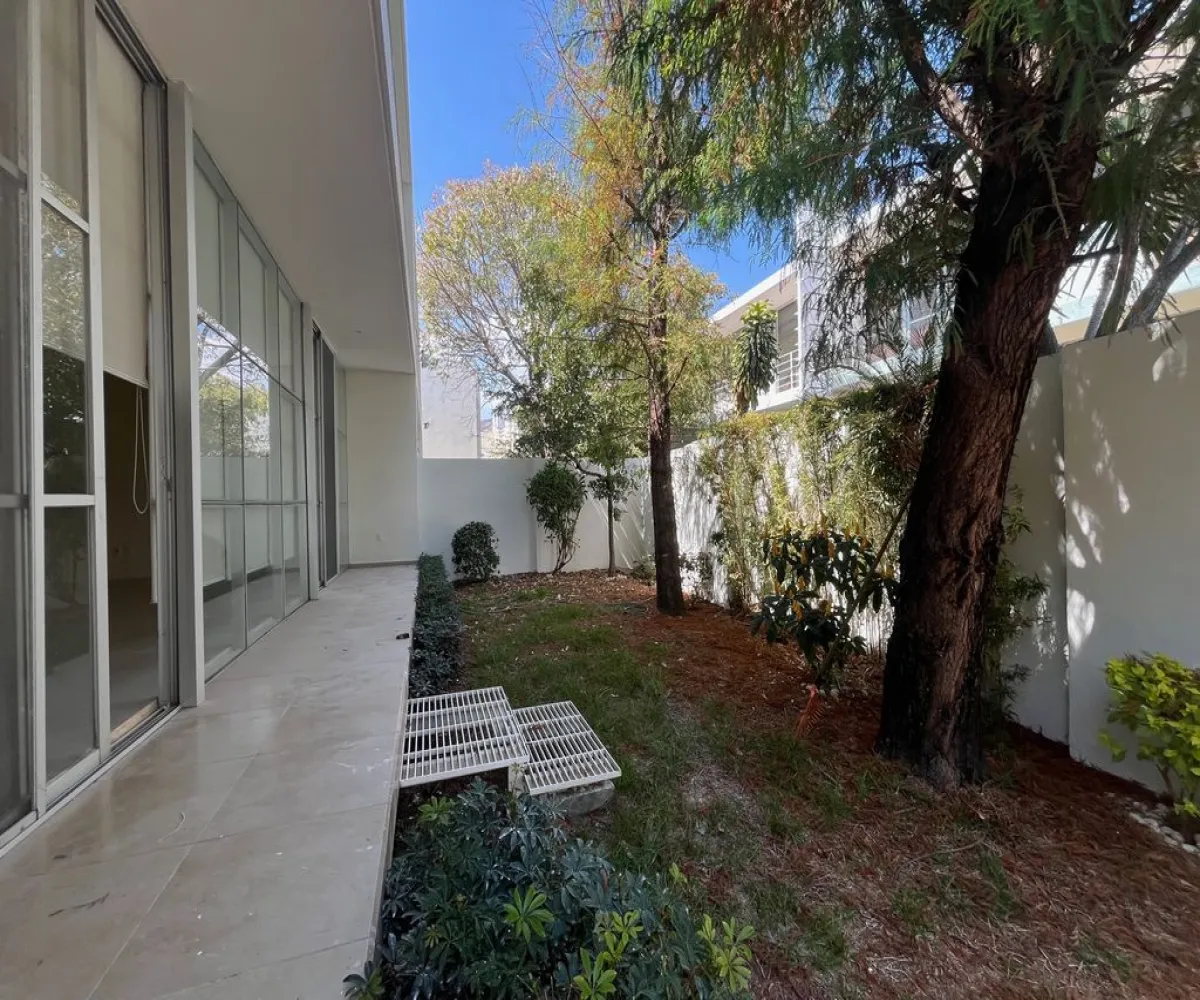 Casa En Renta,Los Gavilanes,avenida López Mateos Sur 7000 289, Tlajomulco de Zúñiga, Jalisco 45645, 3 Habitaciones,4 Baños,avenida López Mateos Sur ,1,pYVFyUj