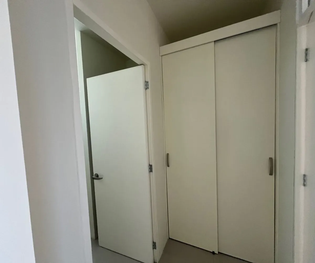 Casa En Renta,Los Gavilanes,avenida López Mateos Sur 7000 289, Tlajomulco de Zúñiga, Jalisco 45645, 3 Habitaciones,4 Baños,avenida López Mateos Sur ,1,pYVFyUj