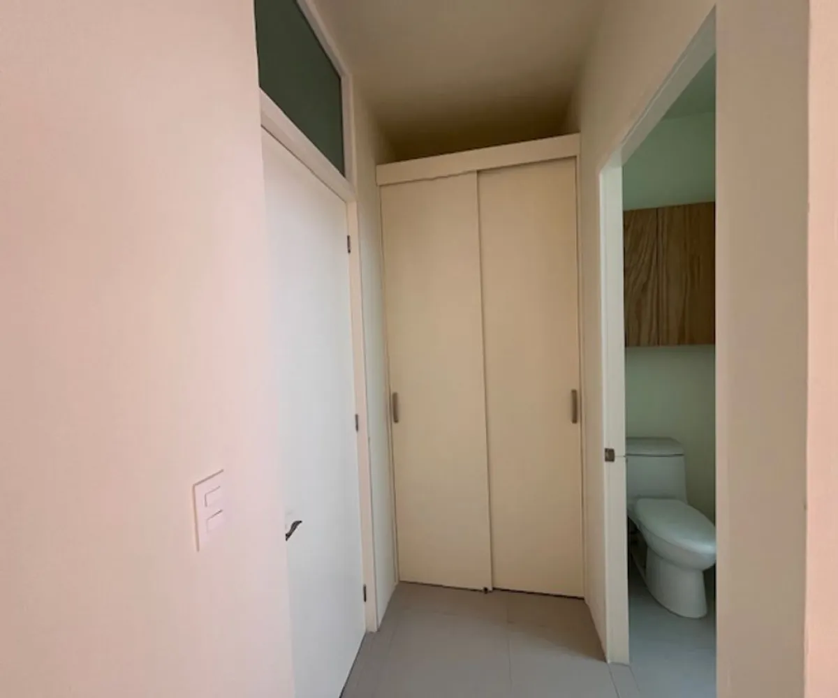 Casa En Renta,Los Gavilanes,avenida López Mateos Sur 7000 289, Tlajomulco de Zúñiga, Jalisco 45645, 3 Habitaciones,4 Baños,avenida López Mateos Sur ,1,pYVFyUj