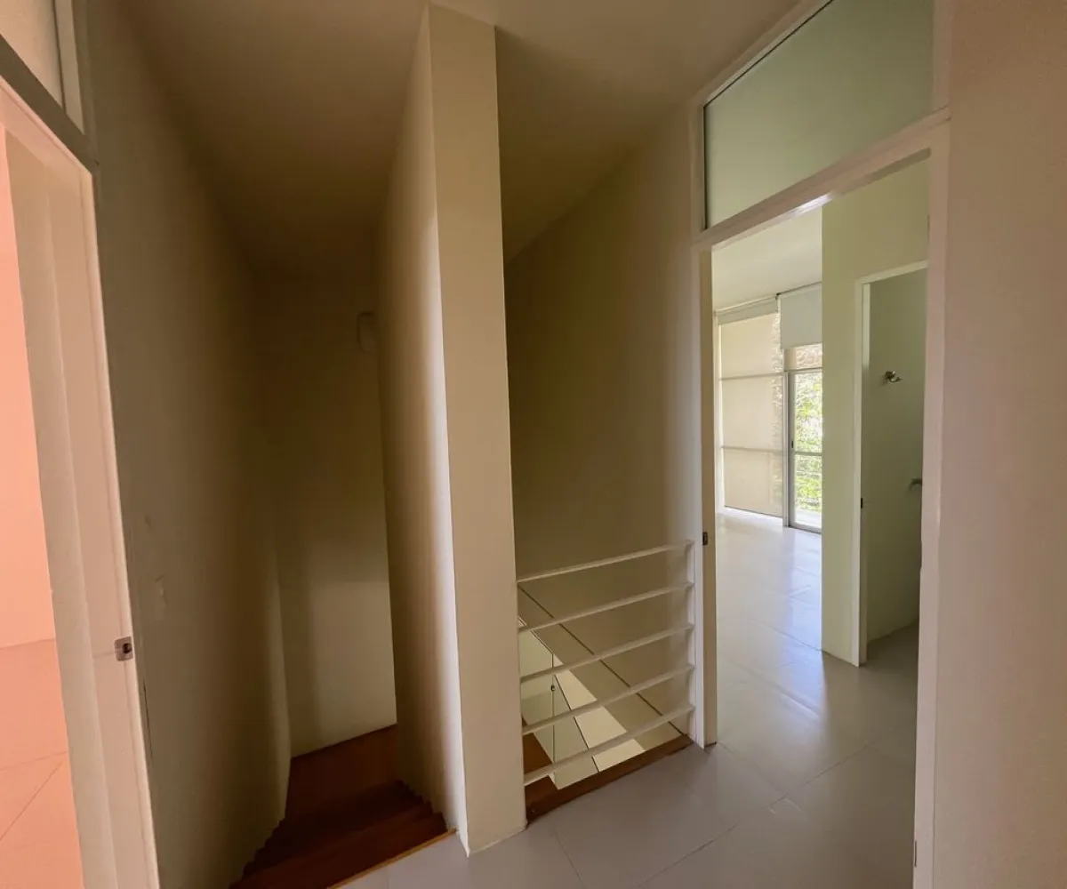 Casa En Renta,Los Gavilanes,avenida López Mateos Sur 7000 289, Tlajomulco de Zúñiga, Jalisco 45645, 3 Habitaciones,4 Baños,avenida López Mateos Sur ,1,pYVFyUj