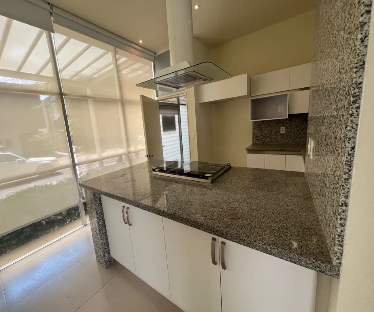 Casa En Renta,Los Gavilanes,avenida López Mateos Sur 7000 289, Tlajomulco de Zúñiga, Jalisco 45645, 3 Habitaciones,4 Baños,avenida López Mateos Sur ,1,pYVFyUj