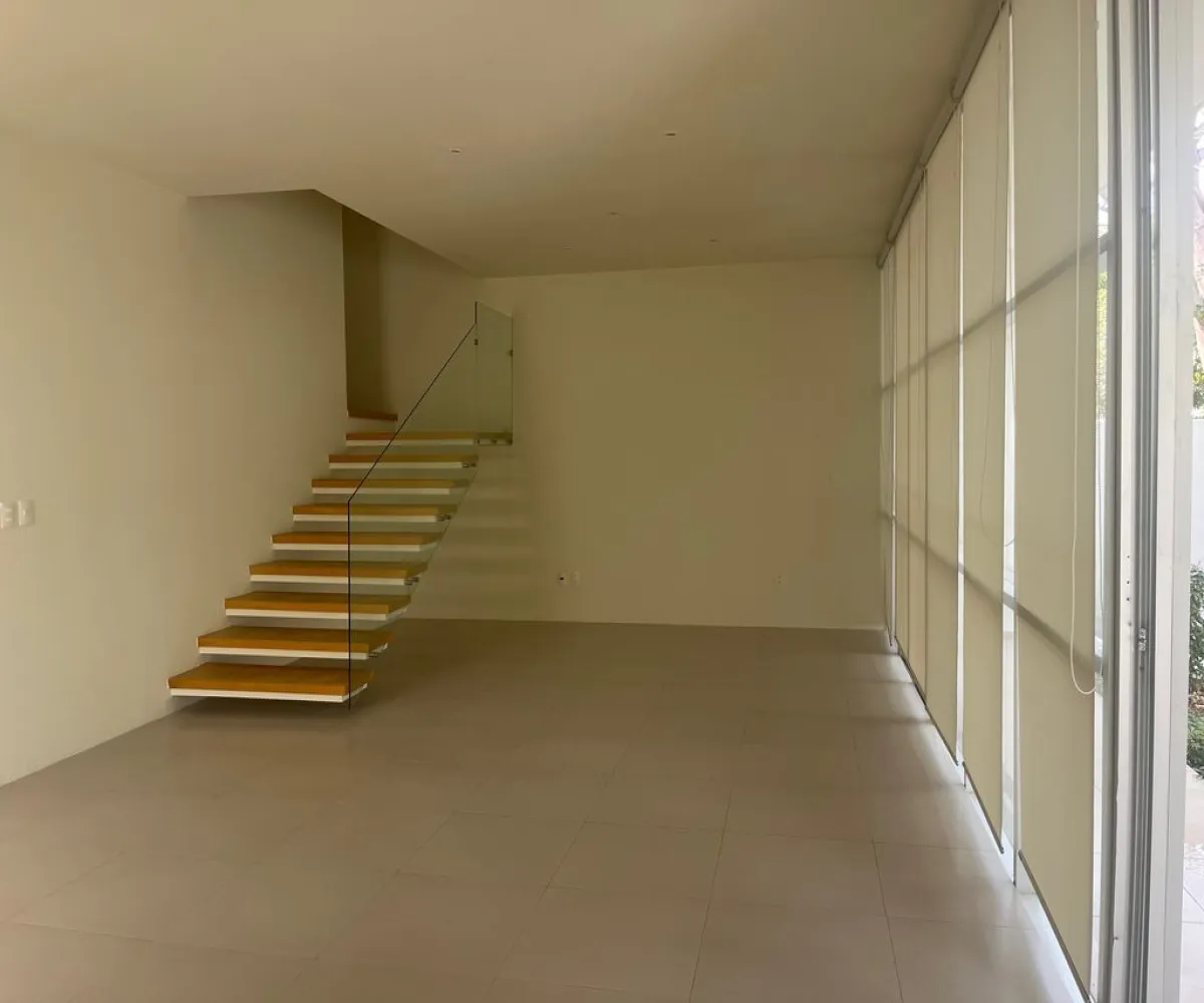 Casa En Renta,Los Gavilanes,avenida López Mateos Sur 7000 289, Tlajomulco de Zúñiga, Jalisco 45645, 3 Habitaciones,4 Baños,avenida López Mateos Sur ,1,pYVFyUj