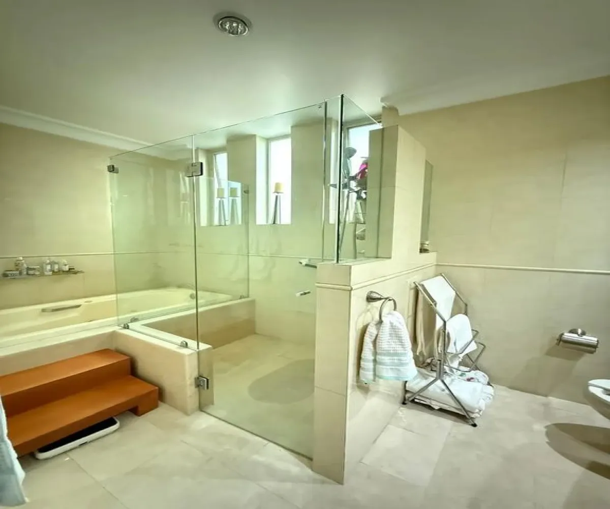 Casa En Venta,Puerta de Hierro,Vereda del Halcón S/N, Zapopan, Jalisco 45116, 3 Habitaciones,4 Baños,Vereda del Halcón,2,pJ2YxE6