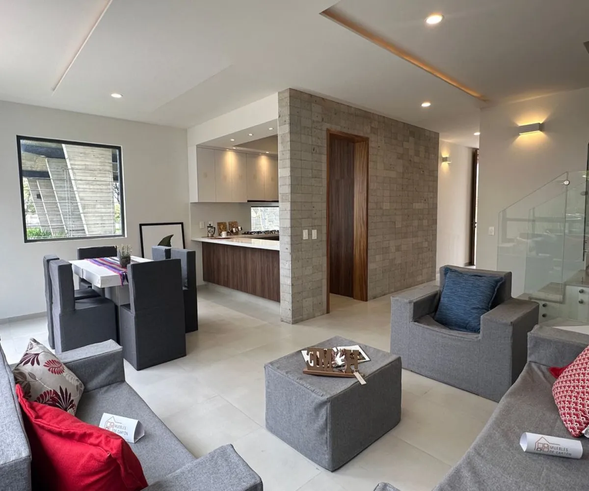 Casa En Venta,Parques Vallarta,Paseo del Norte 3322 108, Zapopan, Jalisco 45134, 4 Habitaciones,3 Baños,Paseo del Norte,3,pTdD7WK