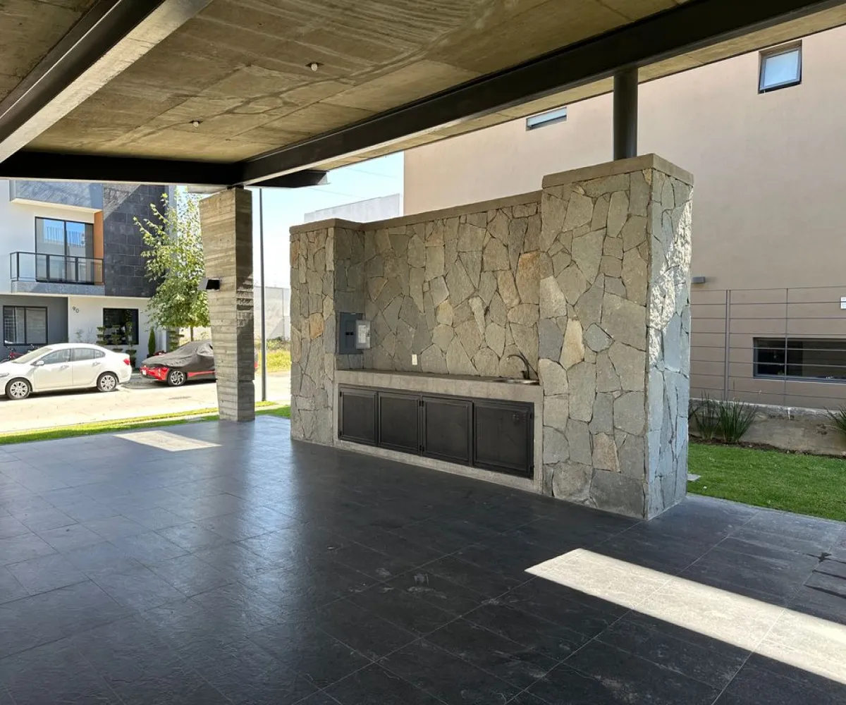 Casa En Venta,Parques Vallarta,Paseo del Norte 3322 108, Zapopan, Jalisco 45134, 4 Habitaciones,3 Baños,Paseo del Norte,3,pTdD7WK