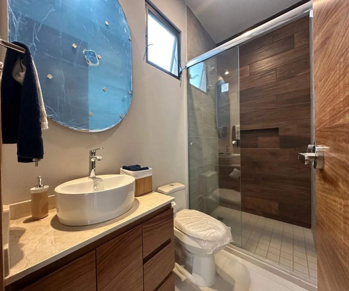 Casa En Venta,Parques Vallarta,Paseo del Norte 3322 108, Zapopan, Jalisco 45134, 4 Habitaciones,3 Baños,Paseo del Norte,3,pTdD7WK