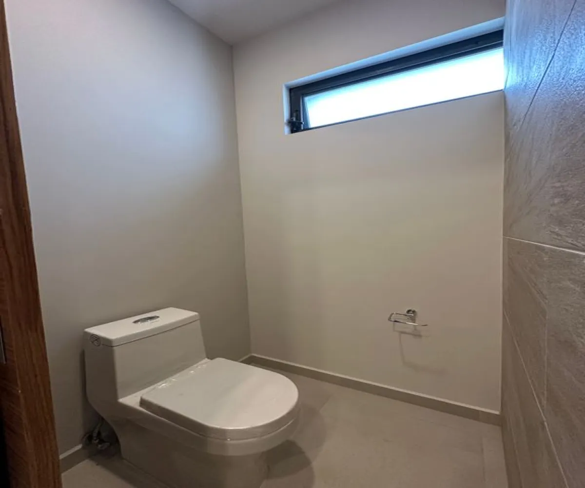 Casa En Venta,Parques Vallarta,Paseo del Norte 3322 108, Zapopan, Jalisco 45134, 4 Habitaciones,3 Baños,Paseo del Norte,3,pTdD7WK