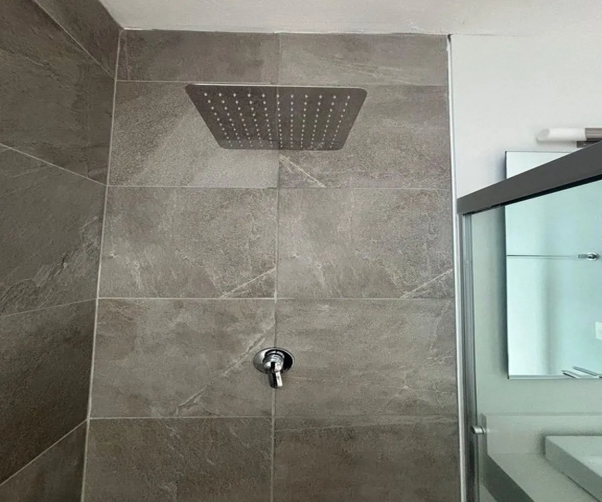 Casa En Venta,Paraje,Avenida Vuelo de las Grullas 200, Tlajomulco de Zúñiga, Jalisco 45645, 3 Habitaciones,3 Baños,Avenida Vuelo de las Grullas,2,pJLrHkK