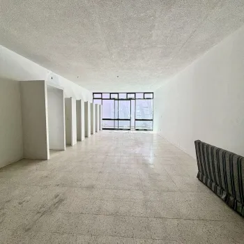 Edificio En Venta,Zona Centro,Avenida Miguel Hidalgo y Costilla 861, Guadalajara, Jalisco 44100,1 Baño,Avenida Miguel Hidalgo y Costilla,2,pCBbnx1
