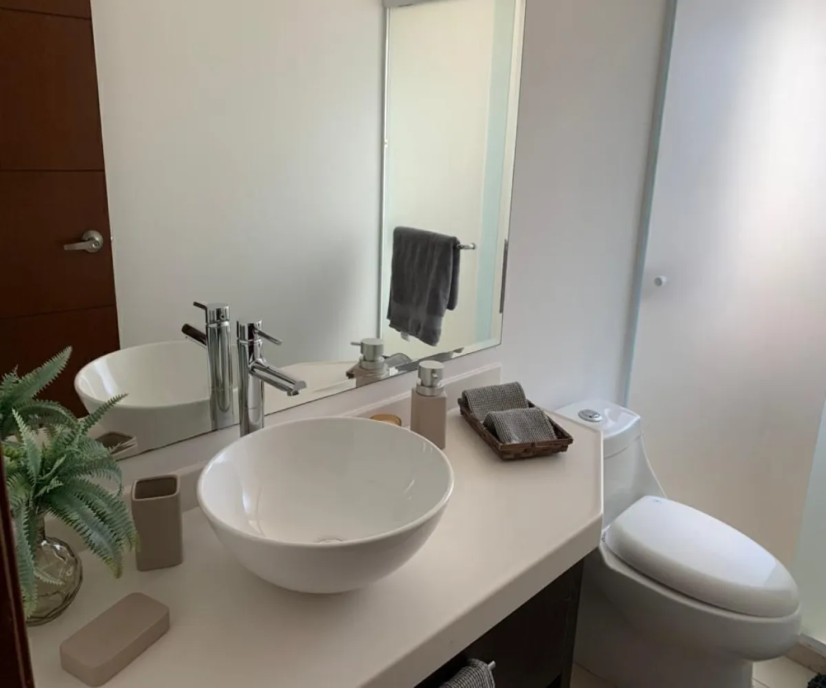 Departamento En Venta,San Juan de Ocotán,Avenida Del Bajío 1700, Zapopan, Jalisco 45010, 3 Habitaciones,2 Baños,Avenida Del Bajío,1,p0r4dBD