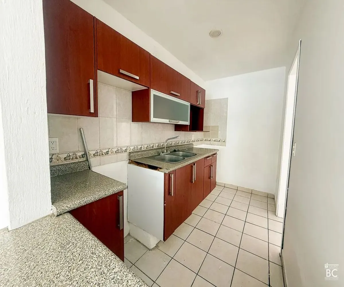 Casa En Venta,Jardines del Valle,Valle de Los Crotos 1733, Zapopan, Jalisco 45138, 3 Habitaciones,3 Baños,Valle de Los Crotos,2,pRry9Ei