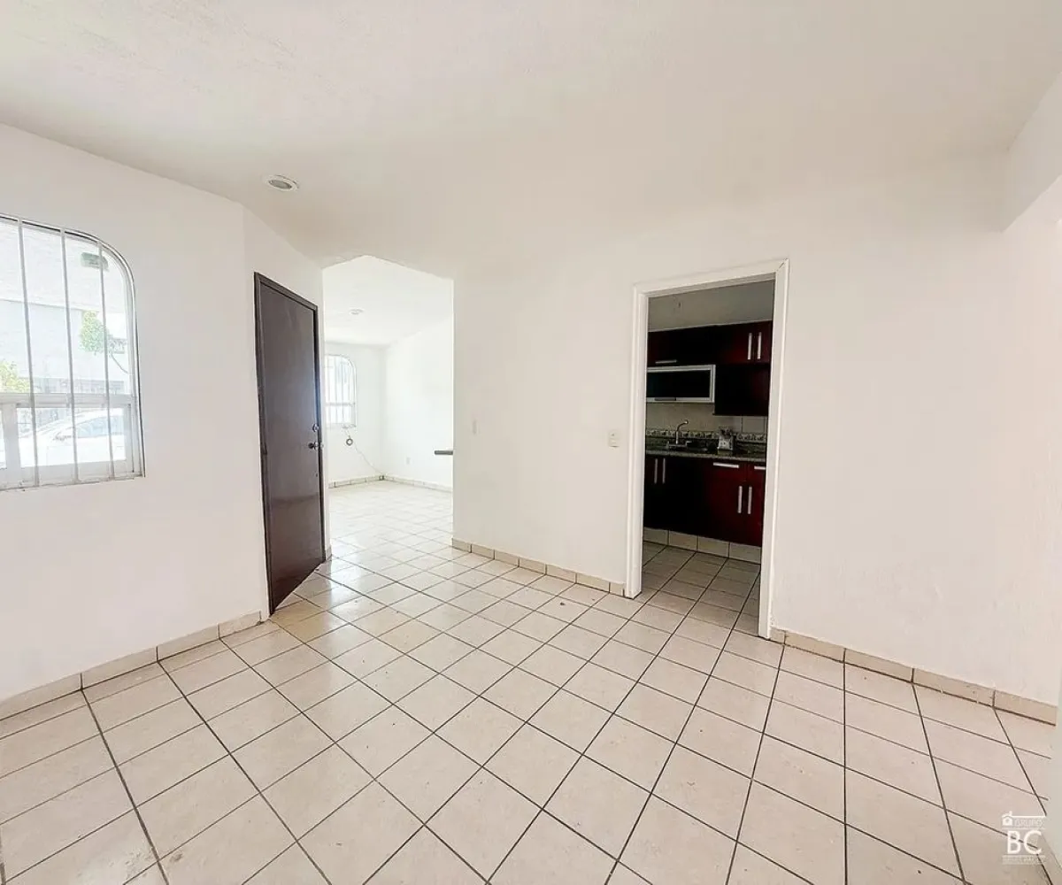 Casa En Venta,Jardines del Valle,Valle de Los Crotos 1733, Zapopan, Jalisco 45138, 3 Habitaciones,3 Baños,Valle de Los Crotos,2,pRry9Ei