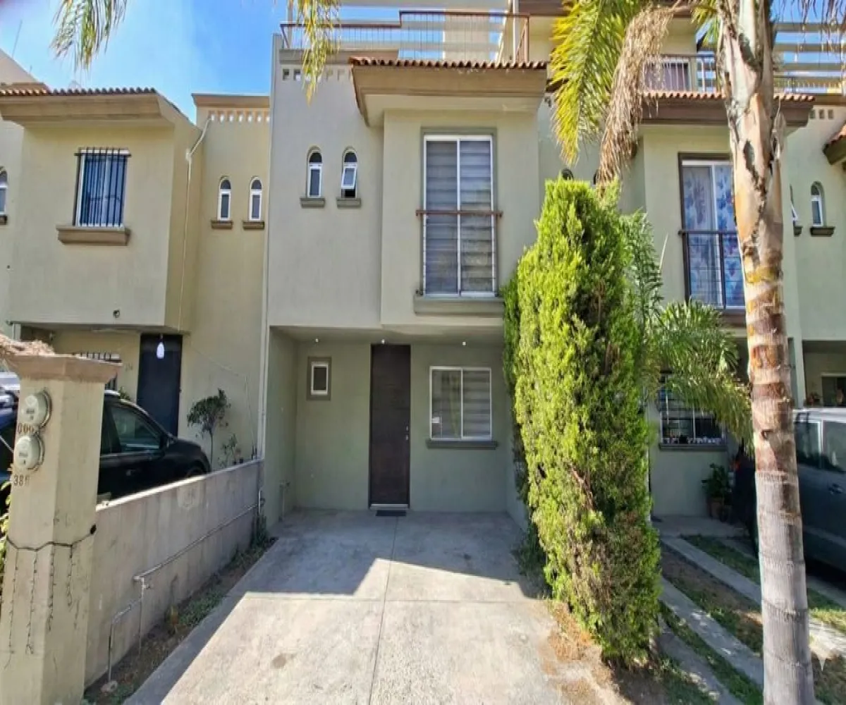 Casa En Venta,SAN SEBASTIAN EL GRANDE,AV. JESUS MICHEL GONZALEZ 300, Tlajomulco de Zúñiga, Jalisco 45650, 4 Habitaciones,4 Baños,AV. JESUS MICHEL GONZALEZ,3,pLyqjCo