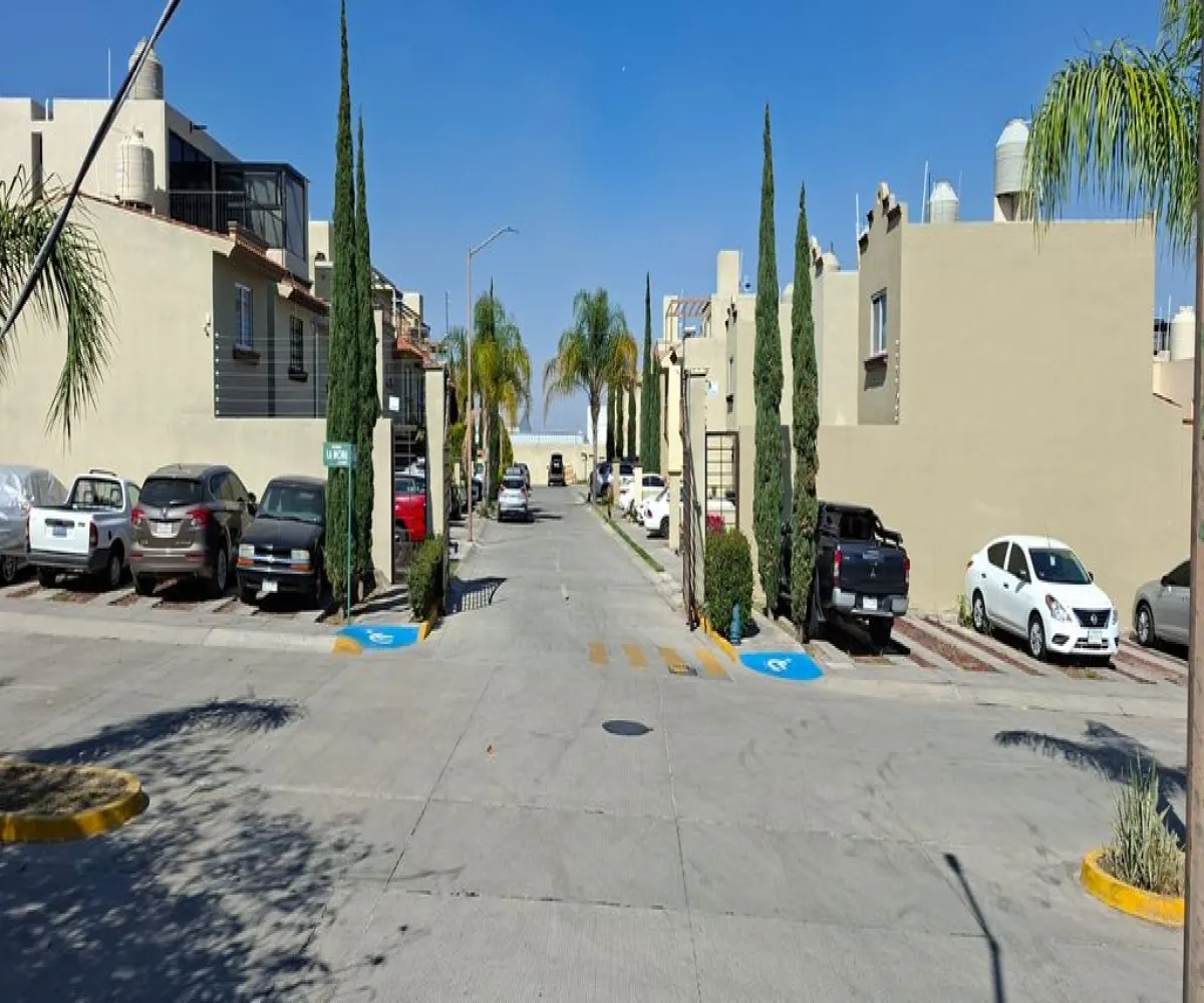 Casa En Venta,SAN SEBASTIAN EL GRANDE,AV. JESUS MICHEL GONZALEZ 300, Tlajomulco de Zúñiga, Jalisco 45650, 4 Habitaciones,4 Baños,AV. JESUS MICHEL GONZALEZ,3,pLyqjCo