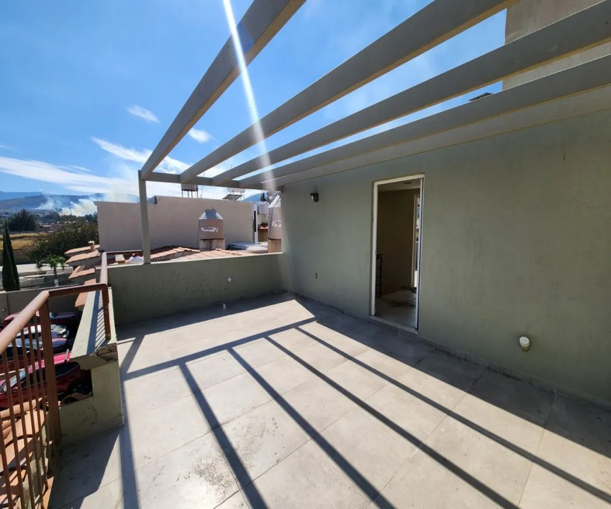 Casa En Venta,SAN SEBASTIAN EL GRANDE,AV. JESUS MICHEL GONZALEZ 300, Tlajomulco de Zúñiga, Jalisco 45650, 4 Habitaciones,4 Baños,AV. JESUS MICHEL GONZALEZ,3,pLyqjCo