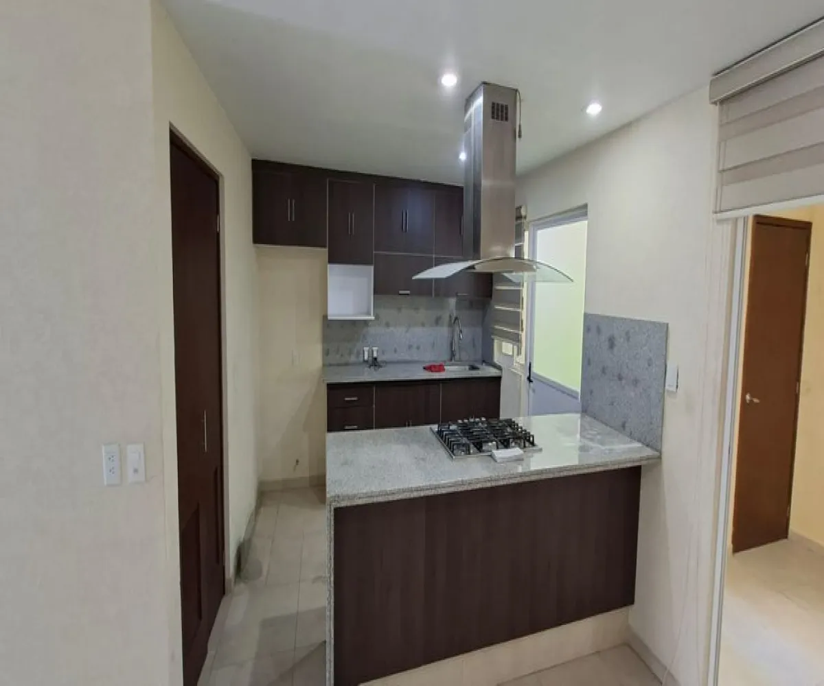Casa En Venta,SAN SEBASTIAN EL GRANDE,AV. JESUS MICHEL GONZALEZ 300, Tlajomulco de Zúñiga, Jalisco 45650, 4 Habitaciones,4 Baños,AV. JESUS MICHEL GONZALEZ,3,pLyqjCo