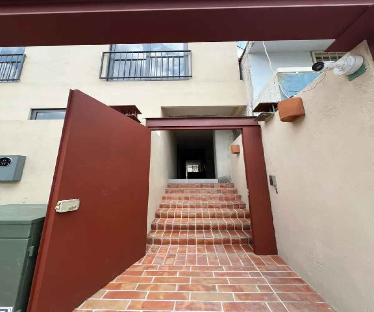 Departamento En Venta,Arcos Vallarta,Calle París 2472 PB01, Guadalajara, Jalisco 44130, 1 Cuarto,1 Baño,Calle París,1,puUF51G