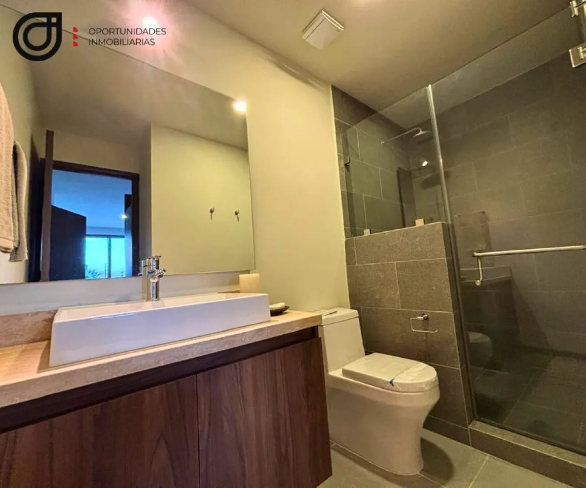 Departamento En Venta,Arcos Vallarta,Calle París 2472 PB01, Guadalajara, Jalisco 44130, 1 Cuarto,1 Baño,Calle París,1,puUF51G