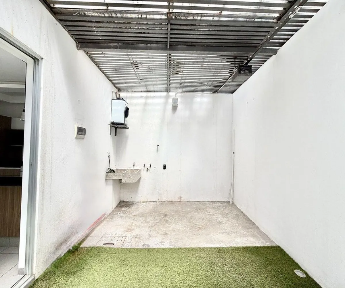 Casa En Venta,Parques Zapopan,Camino Viejo a Tesistan 1852, Zapopan, Jalisco 45138, 2 Habitaciones,2 Baños,Camino Viejo a Tesistan,2,ppvxFwf