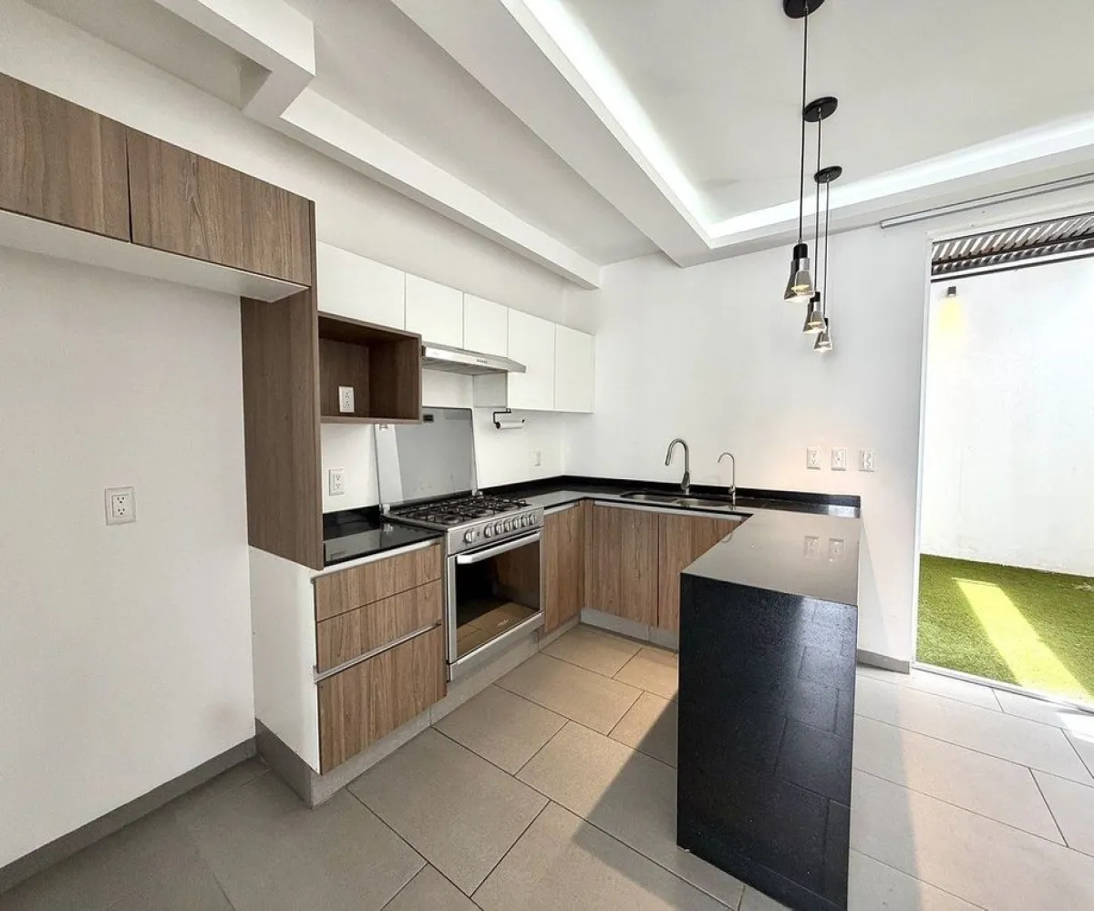 Casa En Venta,Parques Zapopan,Camino Viejo a Tesistan 1852, Zapopan, Jalisco 45138, 2 Habitaciones,2 Baños,Camino Viejo a Tesistan,2,ppvxFwf