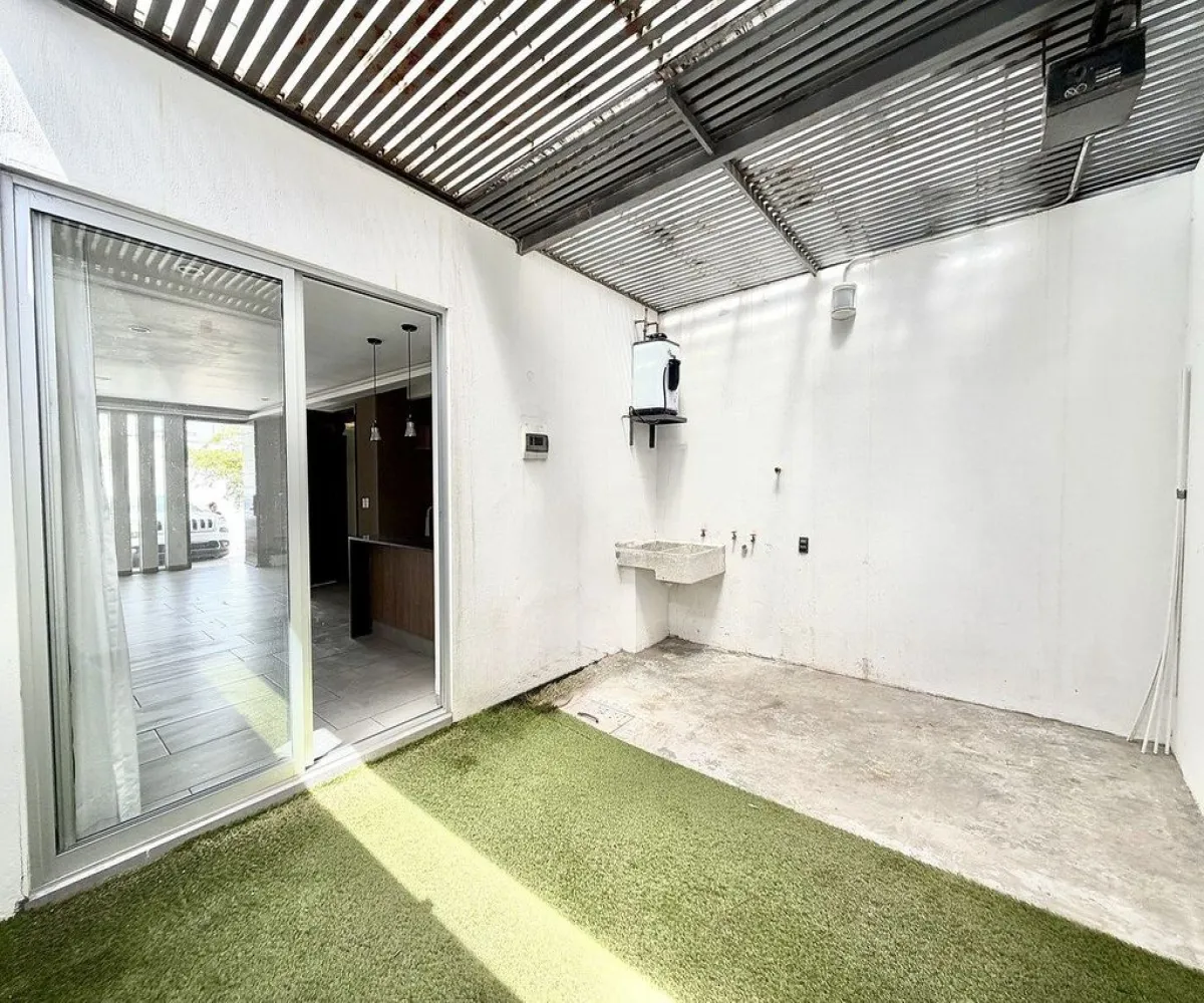 Casa En Venta,Parques Zapopan,Camino Viejo a Tesistan 1852, Zapopan, Jalisco 45138, 2 Habitaciones,2 Baños,Camino Viejo a Tesistan,2,ppvxFwf