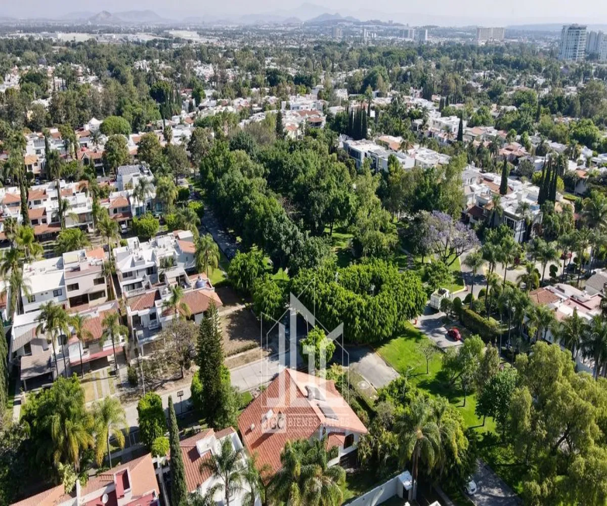 Casa En Venta,Valle Real,Paseo San Víctor 2581, Zapopan, Jalisco 45019, 4 Habitaciones,4 Baños,Paseo San Víctor,2,p0wvwTG