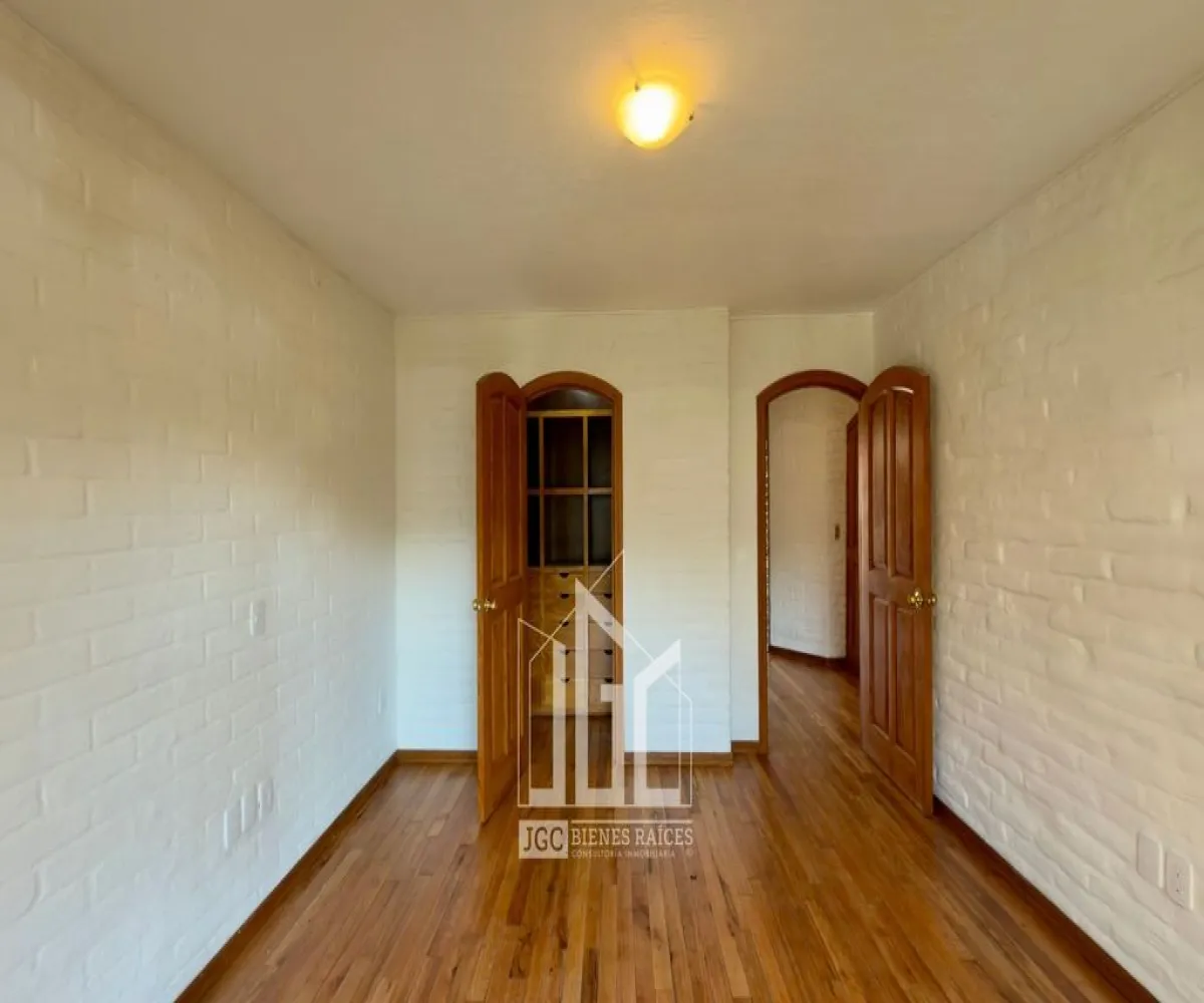 Casa En Venta,Valle Real,Paseo San Víctor 2581, Zapopan, Jalisco 45019, 4 Habitaciones,4 Baños,Paseo San Víctor,2,p0wvwTG