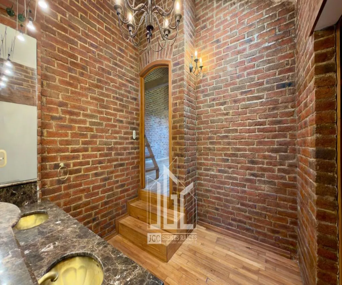 Casa En Venta,Valle Real,Paseo San Víctor 2581, Zapopan, Jalisco 45019, 4 Habitaciones,4 Baños,Paseo San Víctor,2,p0wvwTG