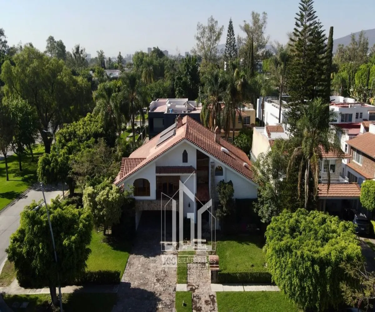 Casa En Venta,Valle Real,Paseo San Víctor 2581, Zapopan, Jalisco 45019, 4 Habitaciones,4 Baños,Paseo San Víctor,2,p0wvwTG